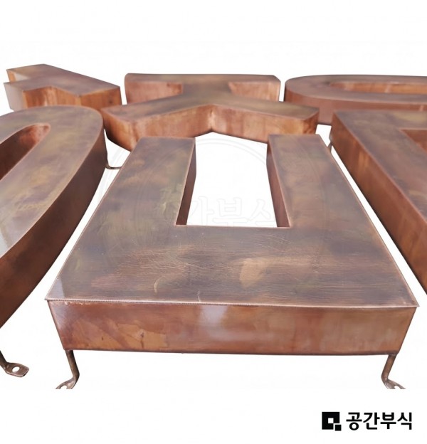 ce658376a4bcf39aed7a3838dc96b3eb_1789714142_0129.jpg